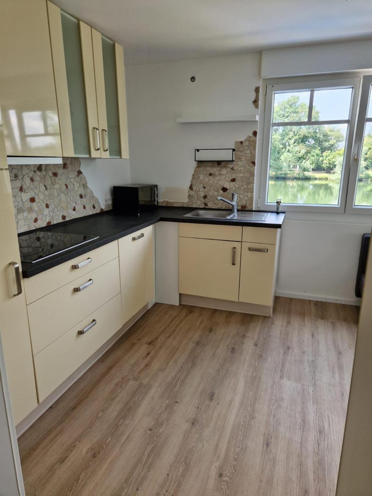 Ferienwohnung كارلسروه المظهر الخارجي الصورة